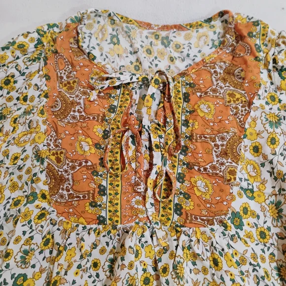Boho Tie-Neck Floral Blouse in Orange and White - Picture 5 of 11